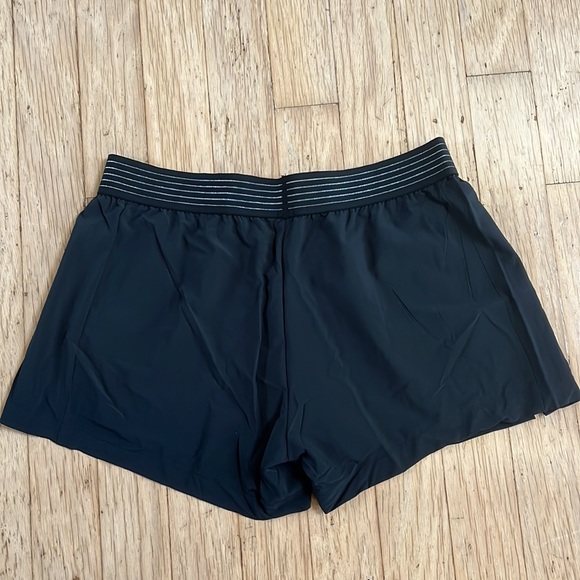 Nike Women's Core Flex Short 4” - Picture 7 of 10